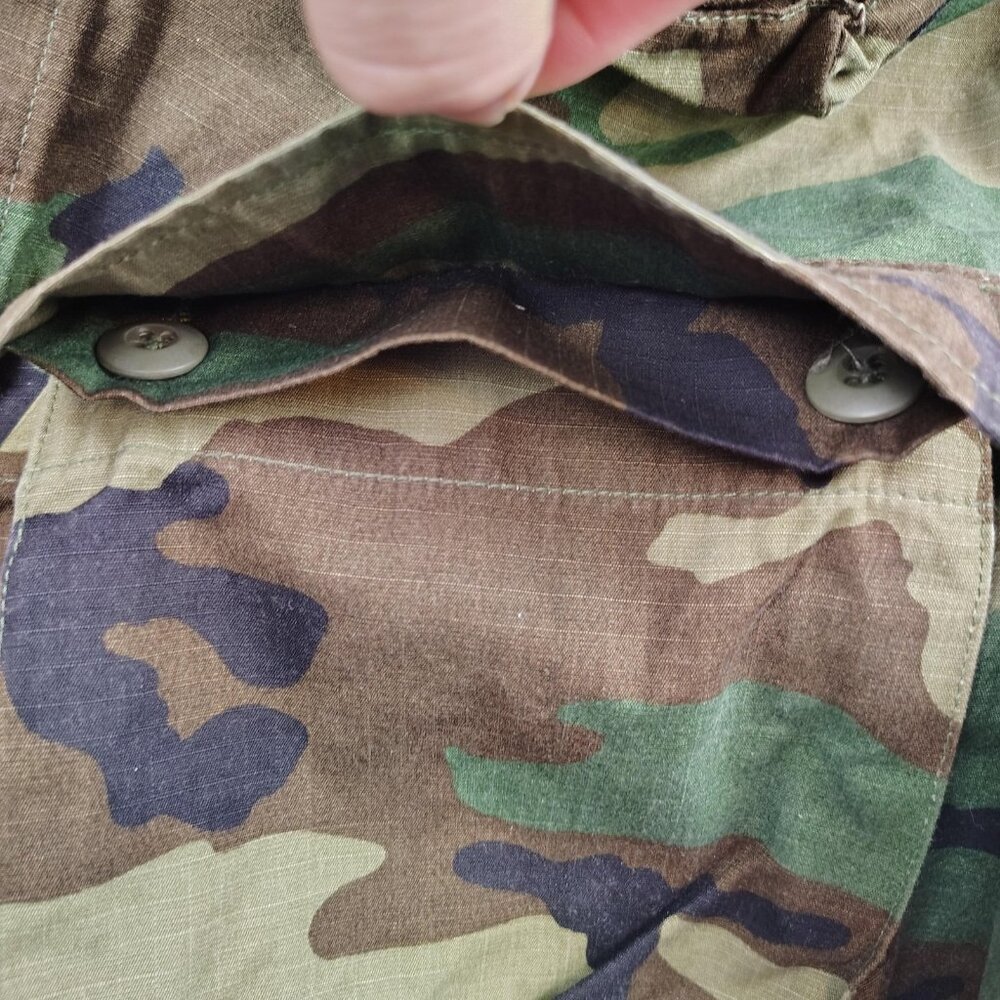 US Army BDU Jacket Mens Medium Short Woodland Camo Ripstop USGI Military Coat - Picture 5 of 10
